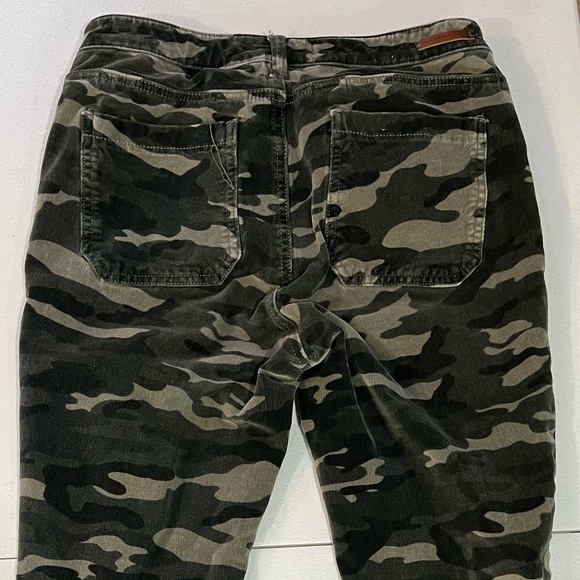 PILCRO AND THE LETTERPRESS CORDUROY HIGH RISE SKINNY (745) - Picture 13 of 16